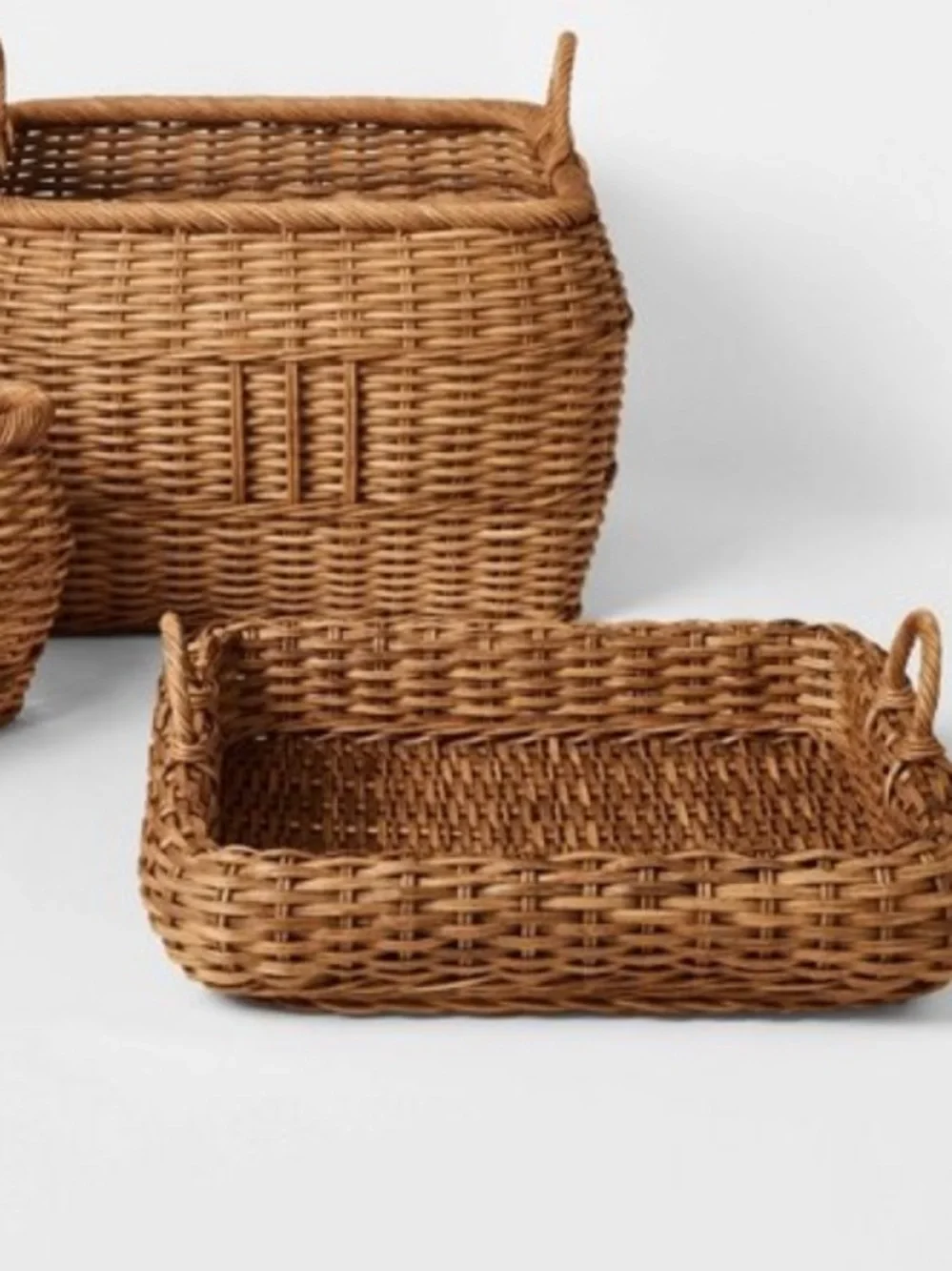 STUDIO MCGEE NWT 18” harvest tray basket -brown